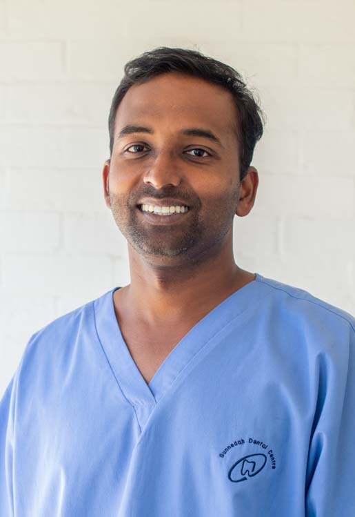 Dentist Dr Karthikeyan Muthusamy